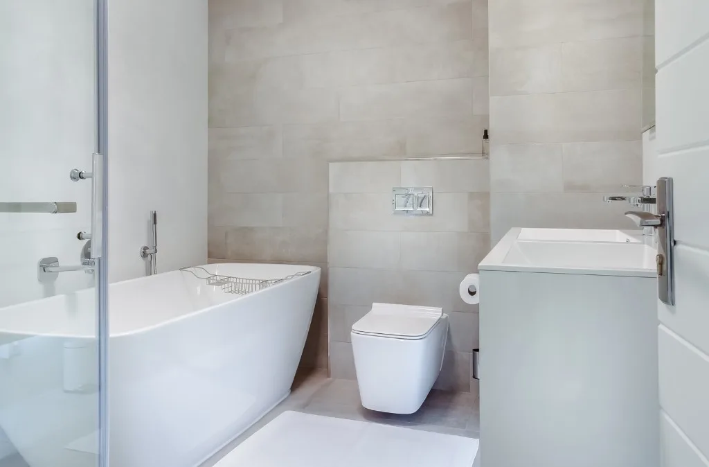 Patterned Floor Soft Bath